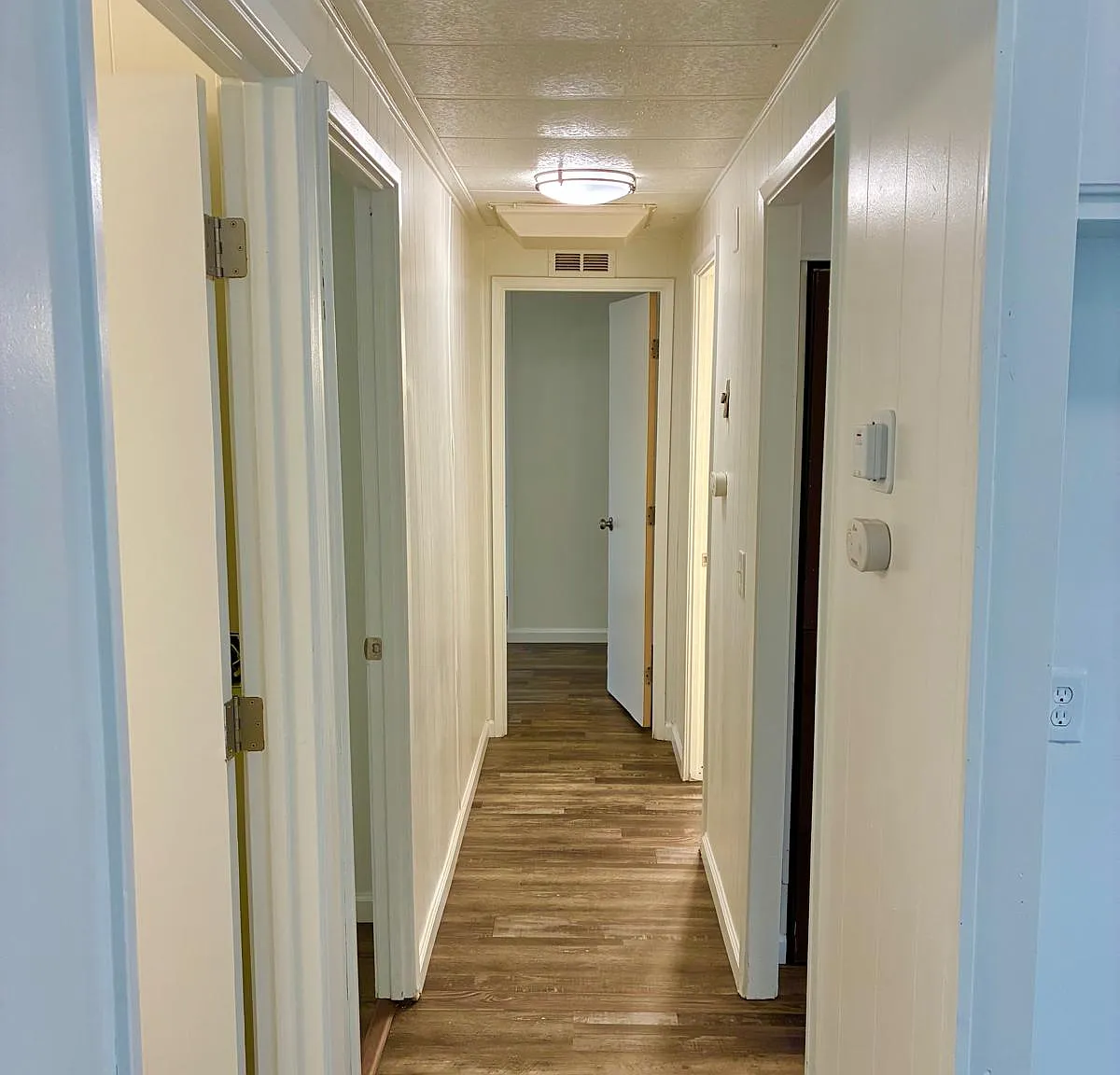 3 bed, 920 sqft, $1,475 — Photo 4