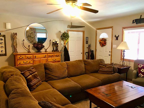4th image of 462-895 Clear Creek Dr