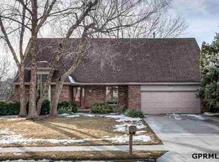 12635 Izard St, Omaha, NE 68154