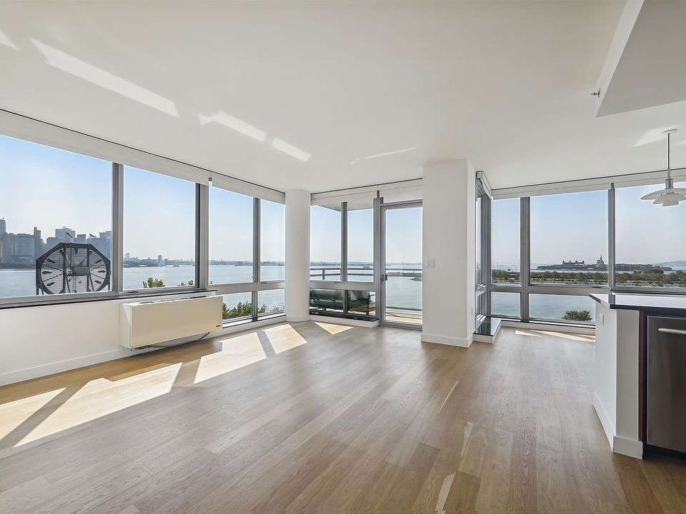 1st image of 25 Hudson St APT 703