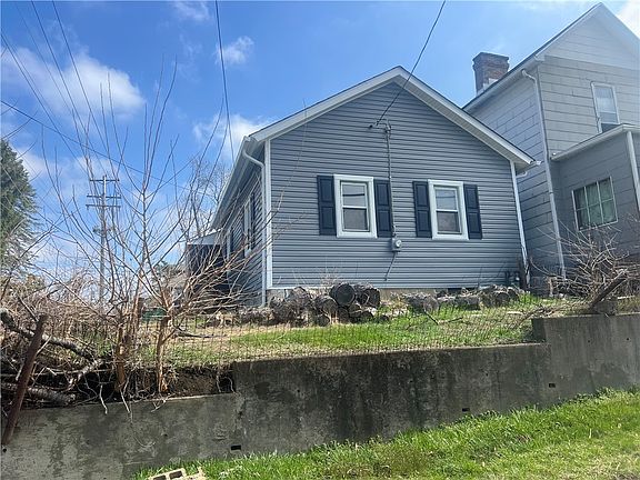 4th image of 1227 Porter St