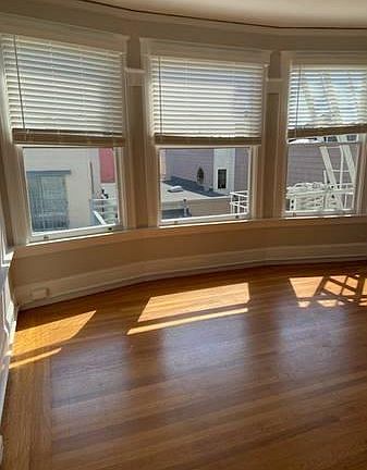 2nd image of 33 Pearl St #4
