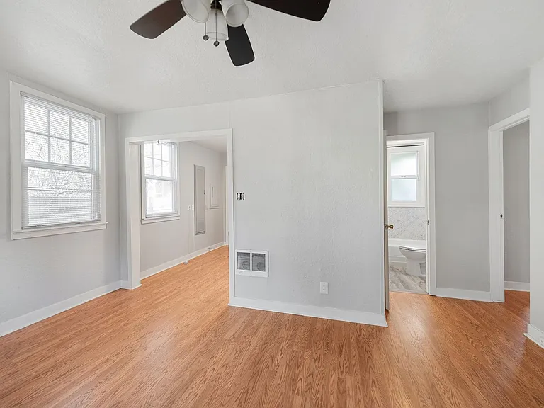 6832 SE 50th Ave — Photo 10