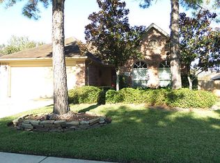 1817 Oak Lodge Dr, Pearland, TX 77581