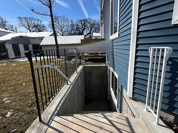 2nd image of 18 Oakdale St #B