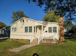 309 S 9th St, Oregon, IL 61061