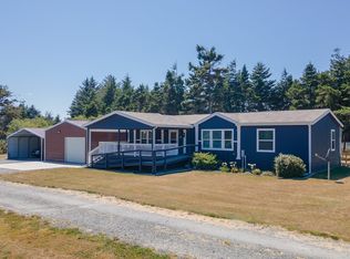 87452 Batson Ln, Bandon, OR 97411