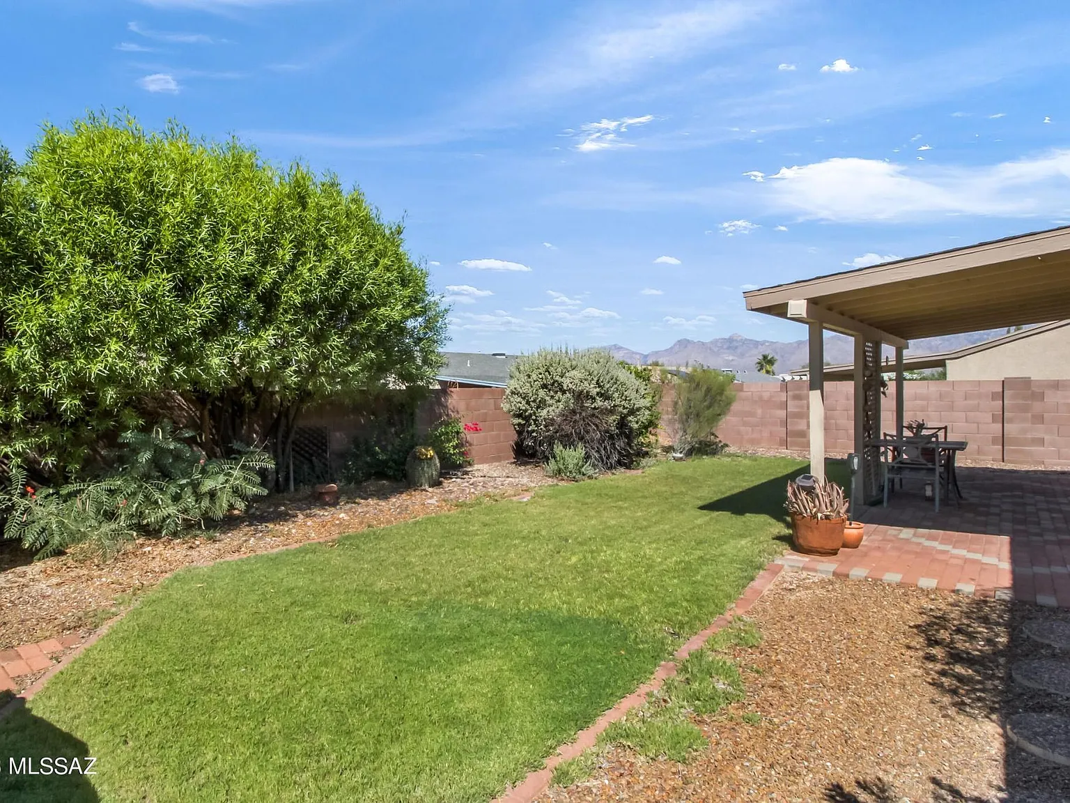 3 bed, 1331 sqft, $2,050 — Photo 4