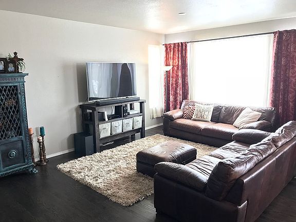 5th image of 7091 Issaquah Dr