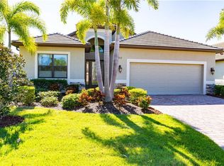 8012 Rio Bella Pl, University Park, FL 34201