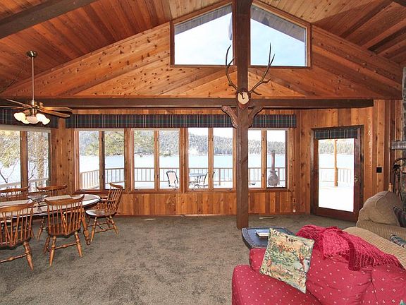 5th image of 381 Delaney Ct