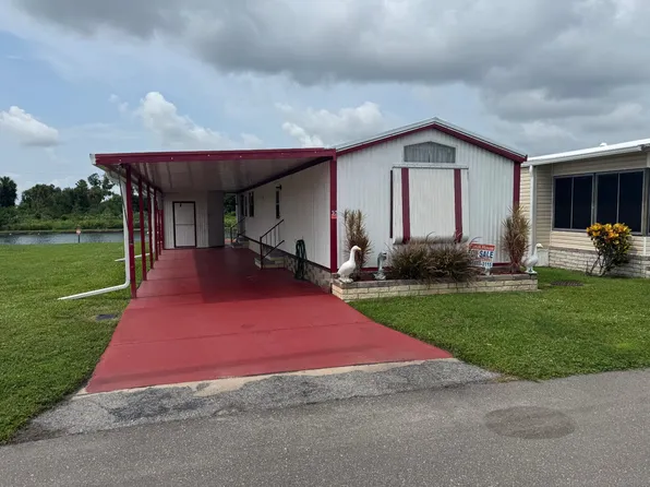30 Larkspur Ave, Palmetto, FL 34221
