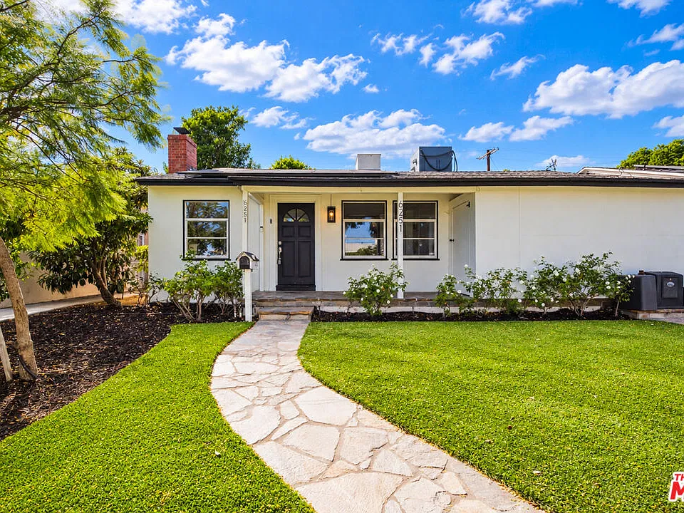 6251 Alcove Ave