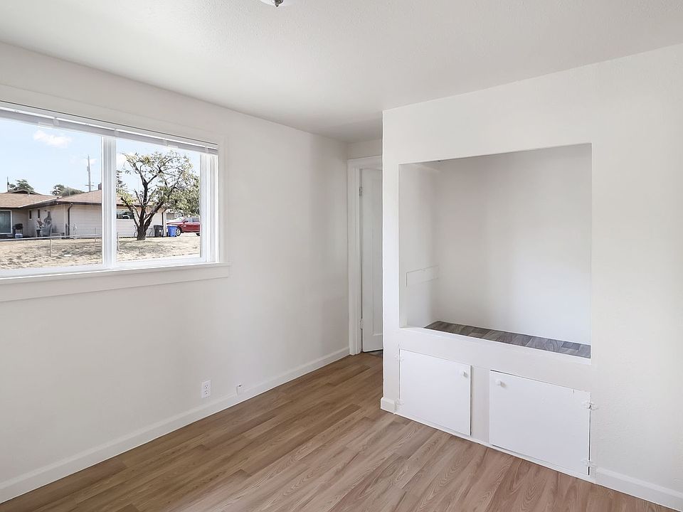 Duplex 1488 E Whidbey Ave 1488 E Whidbey Ave Oak Harbor WA Zillow