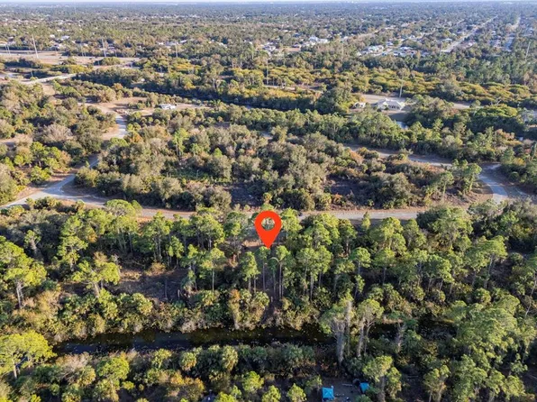 Ashboro Cir #32, North Pt, FL 34288