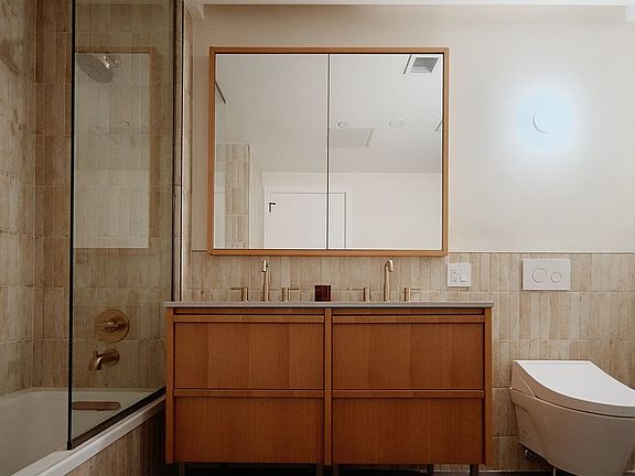 5th image of 155 Hope St #3A