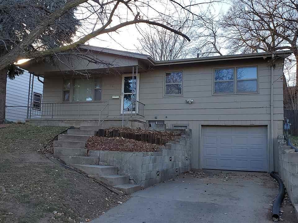 1st image of 2413 S Patterson St