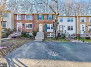 5806 High Bluff Ct, Burke, VA 22015