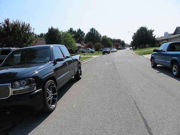 4th image of 1908 Green Willow Dr