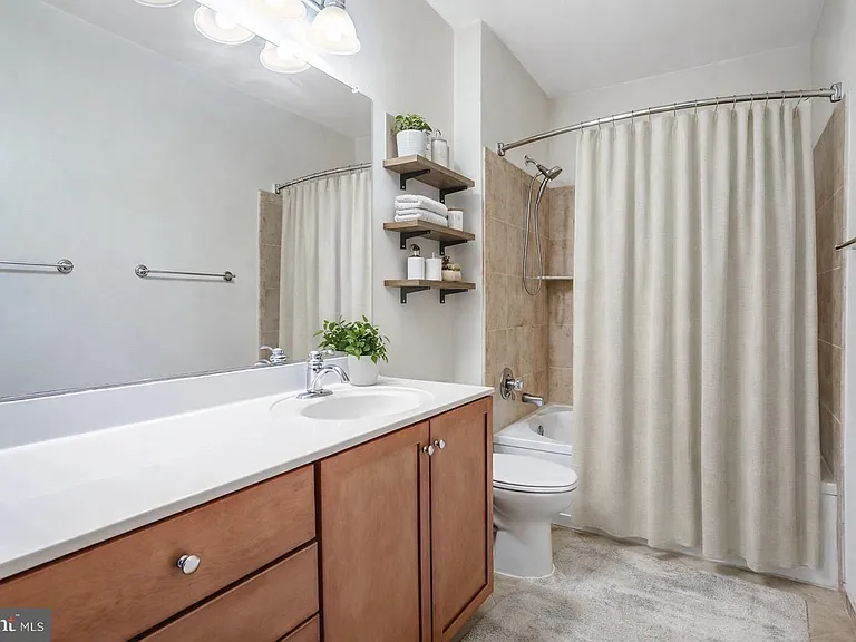 11800 Old Georgetown Rd #1207 — Photo 8