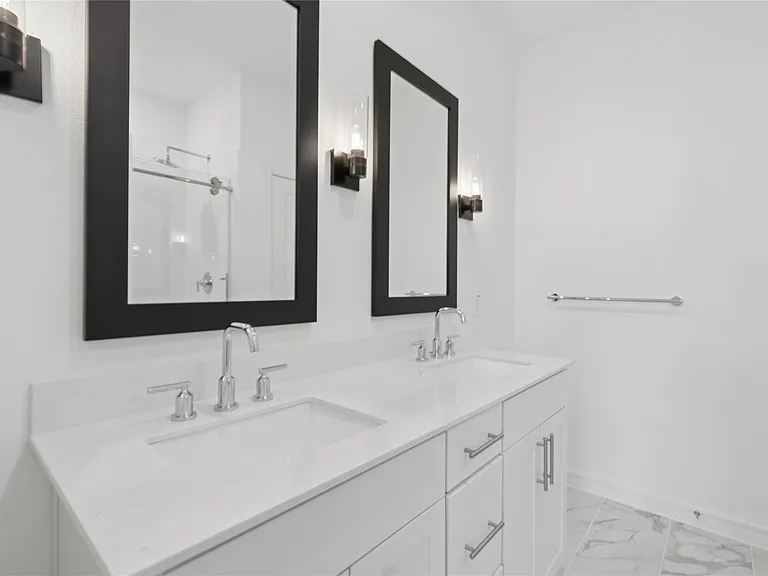 556 Day Station Dr — Photo 19