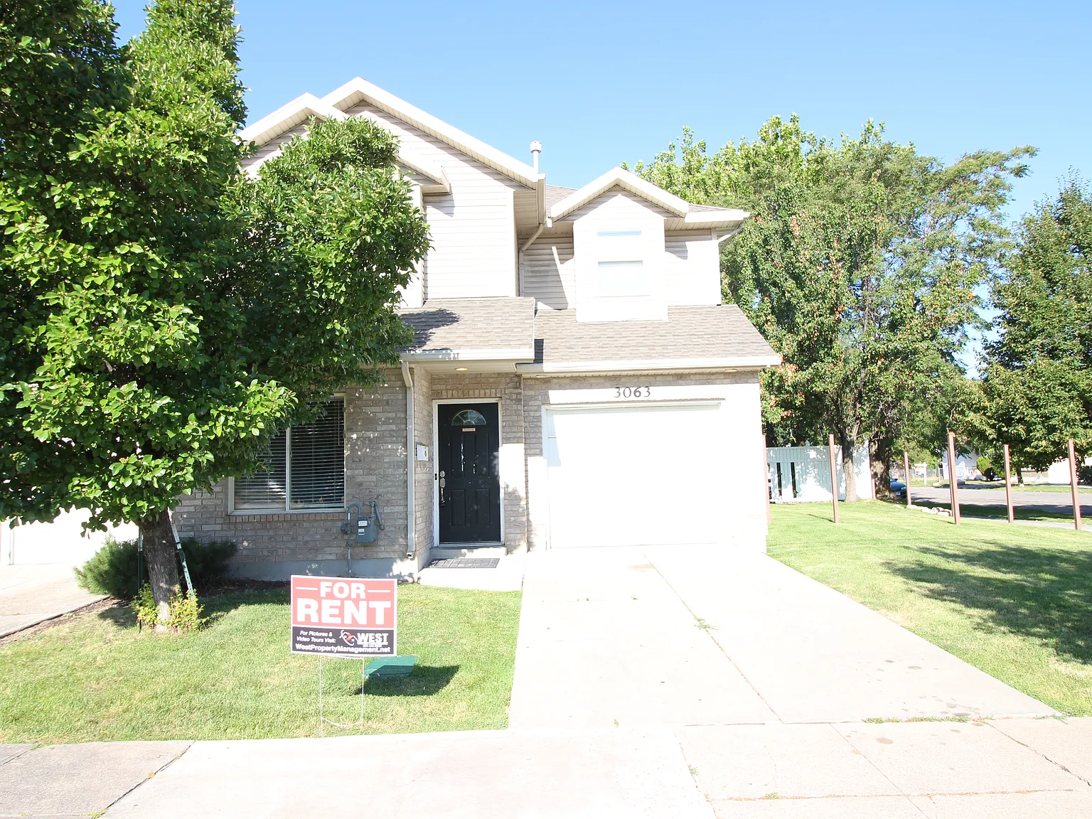 Outstanding unit in Ogden at 3063 Lincoln Ave — Photo 1