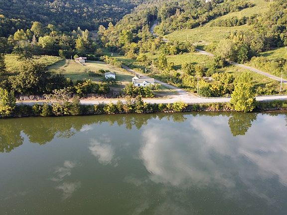 2nd image of 2740 Gladdice Hwy