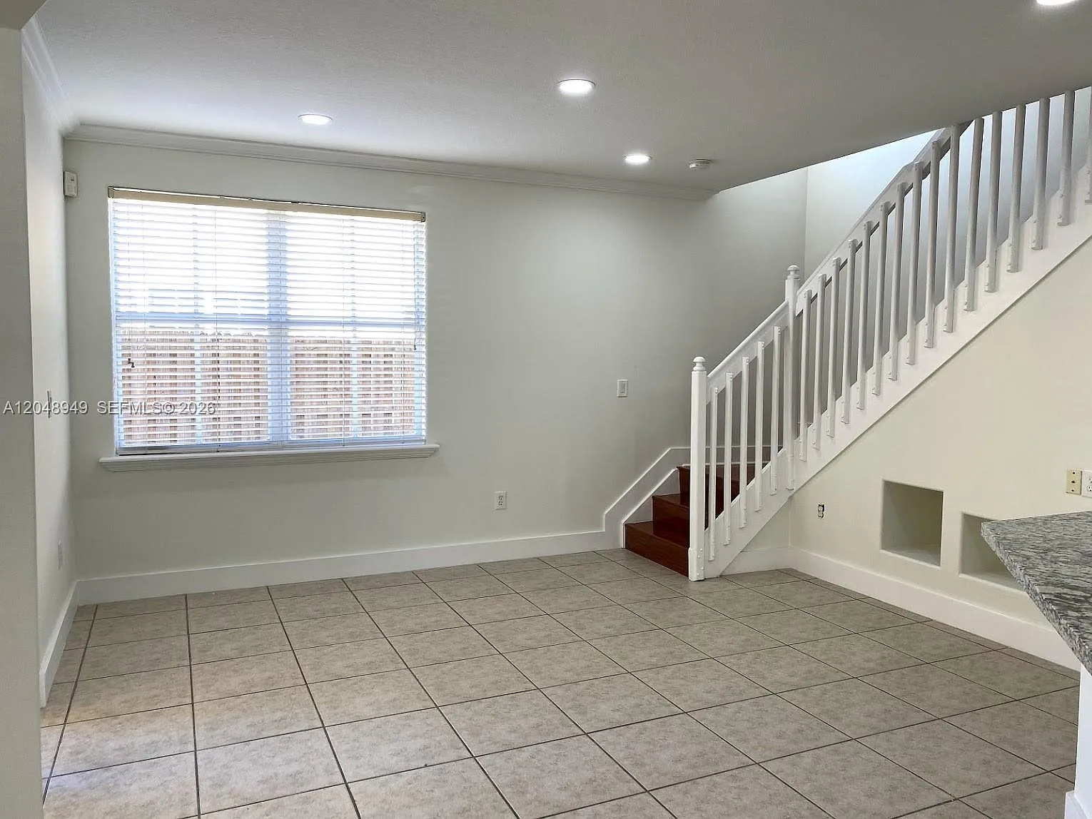 Savannah At Doral — Photo 4