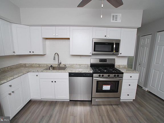 4th image of 7603 Laytonia Dr