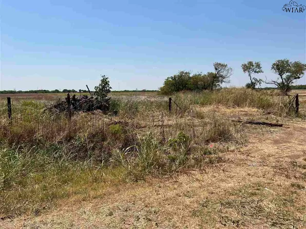 TRACT 12 Hodges Rd, Iowa Park, TX 76367
