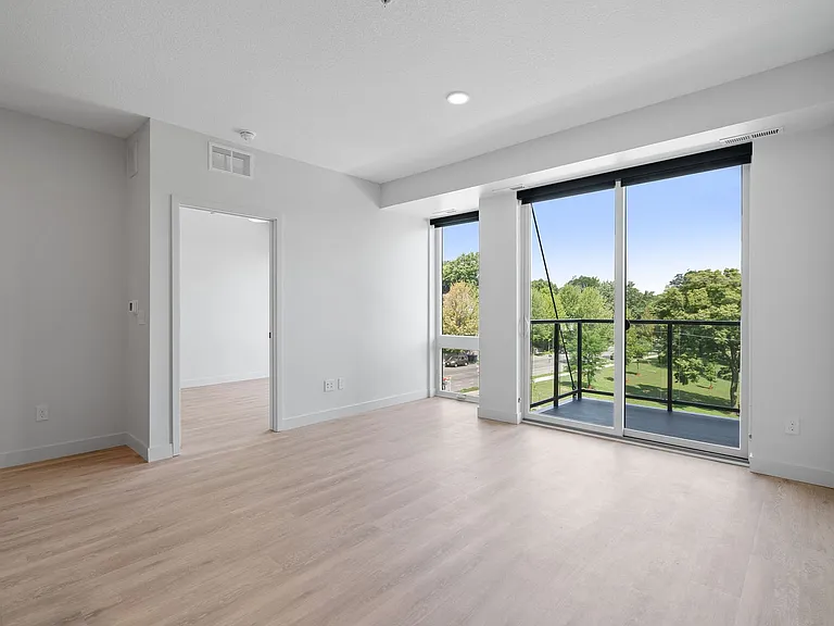 Rosa Apartments — Photo 24