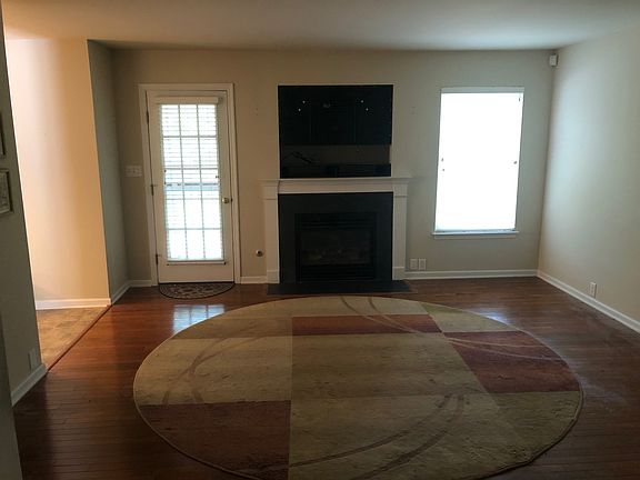 Kestrell Family room1_10082019