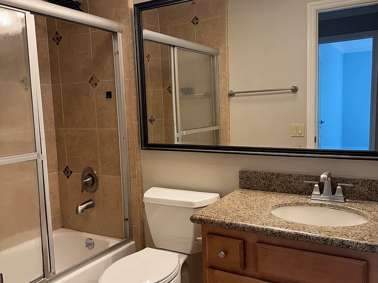2250 Monroe St #371 — Photo 4