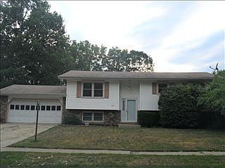 1st image of 2846 Vivian St
