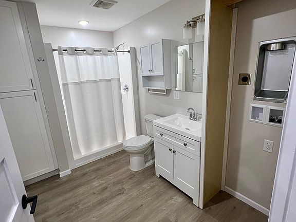 5th image of 1007 Two Rivers St