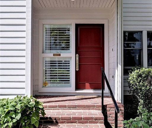 3rd image of 242 N Boundary St #Na