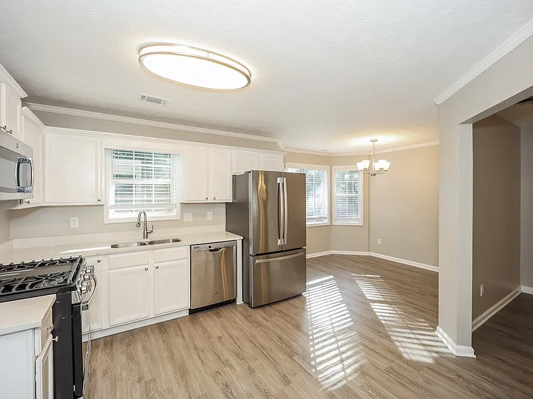 110 Park Place Ct — Photo 8