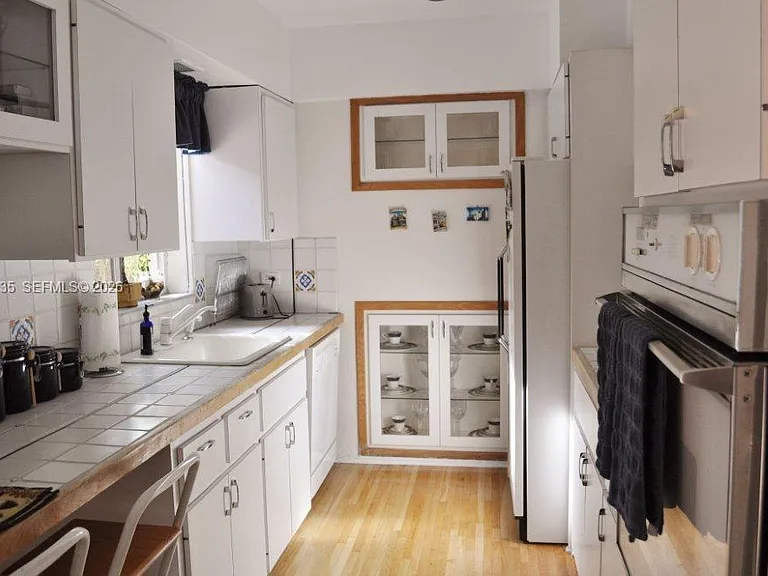 6315 Maynada St — Photo 10