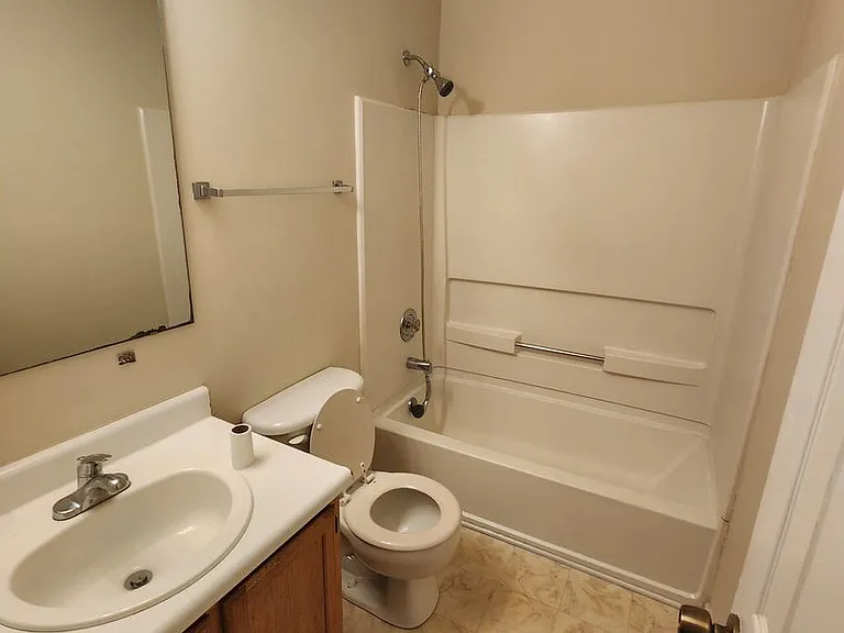 6605 Omni Ct — Photo 11