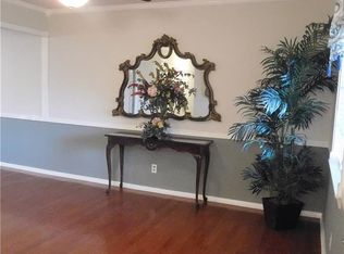 1334 Wintergreen Ct, Desoto, TX 75115
