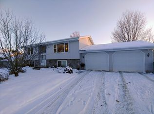 1004 Tabbert Rd NW, Alexandria, MN 56308