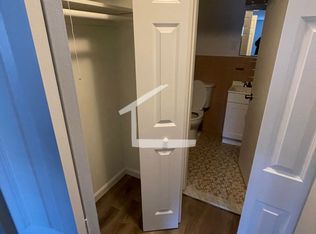 3 Old Colony Ln #3E, Arlington, MA 02476