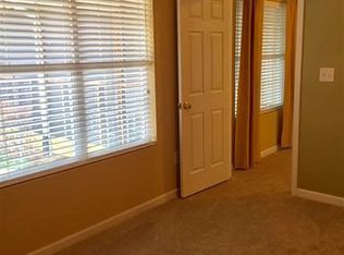 1 Hillside Glen Dr, Greer, SC 29650