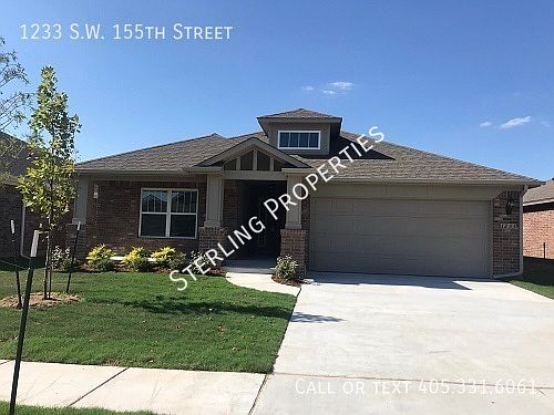 2nd image of 1233 SW 155th St