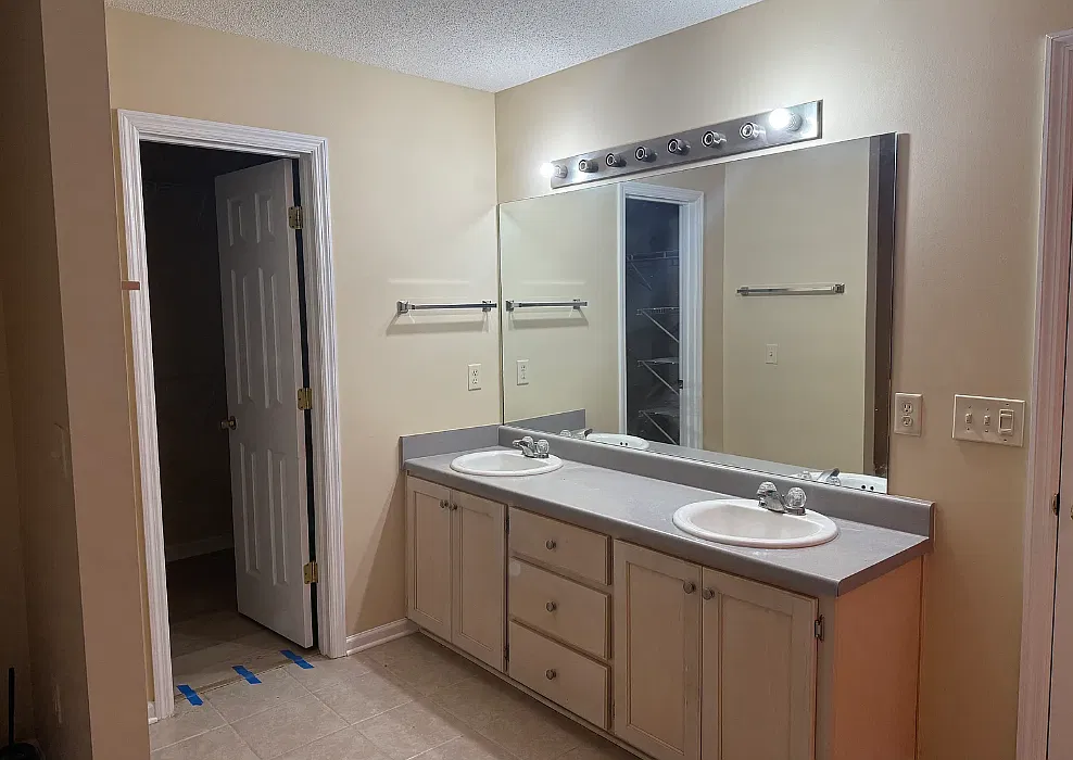 3 bed, 1591 sqft, $2,000 — Photo 4