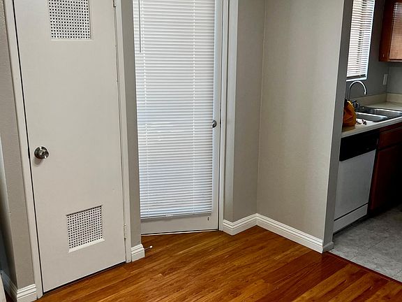 5th image of 657 W California Ave APT 6