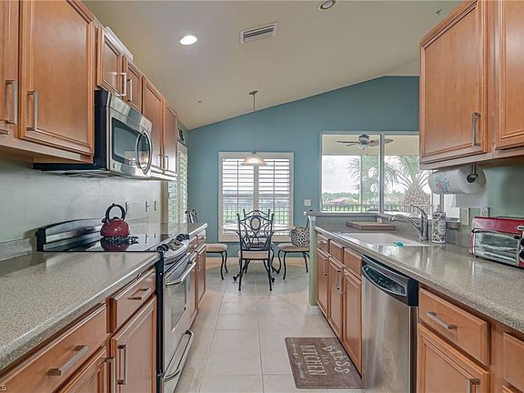 5th image of 5706 Mayflower WAY #208