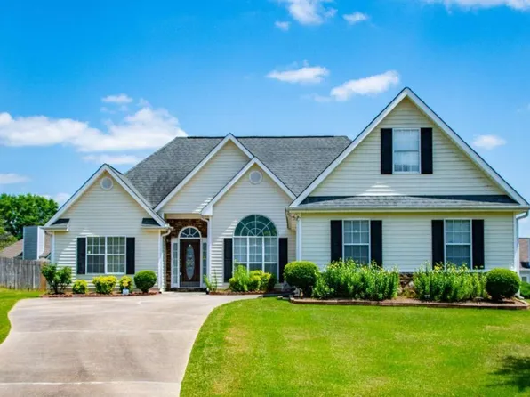 219 Turtle Cv, Carrollton, GA 30116