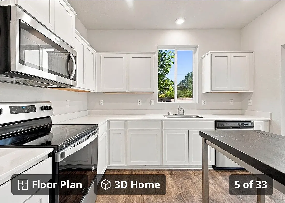 3 bed, 1387 sqft, $2,500 — Photo 3