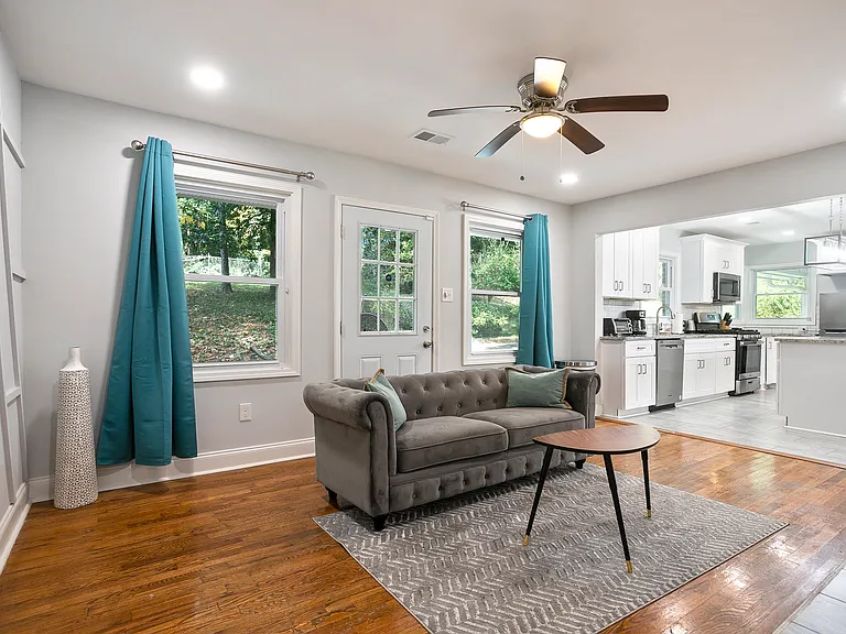 515 Lynhurst Dr SW — Photo 10